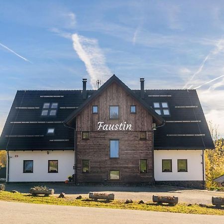 Apartmany Faustin Квилда Экстерьер фото